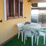 Casa Montegrappa - Tra Etna E Mare Parcheggio Gratuito Apartamento *